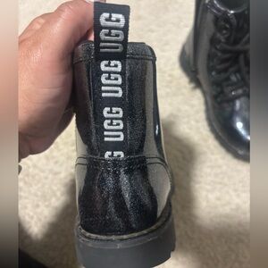 Black kid girl Ugg boots